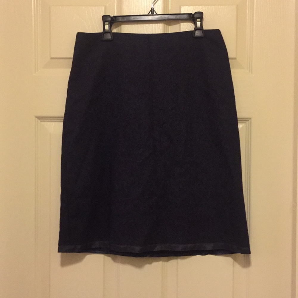 Old Navy wool blend navy skirt